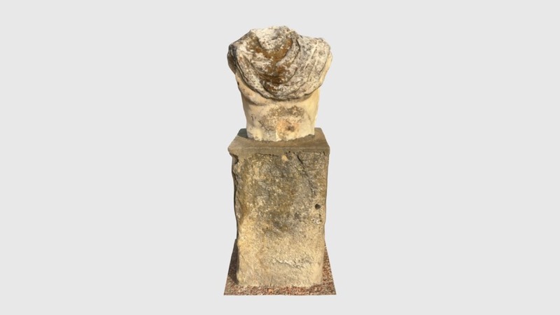 Bust Fragment – Roman Villas of Carthage