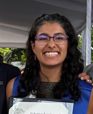 Ana Beatriz Vega González